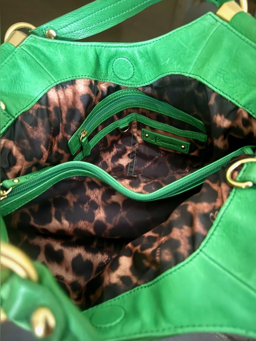 B. Makowsky Florence Shopper Green Shoulder Bag with Gold Hardware - Picture 6 of 7